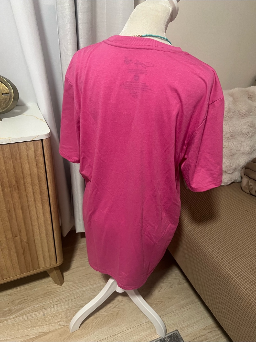 Dolly Pink Tee with Yellow Graphic Dolly Illustration - Picture 4 of 5
